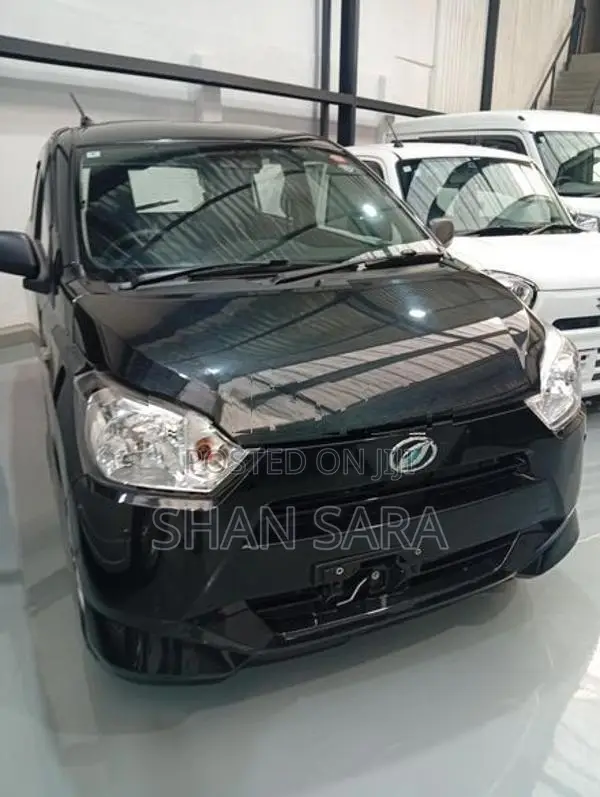 Daihatsu Mira L 2023