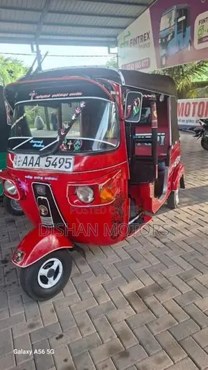 Bajaj RE 4 Stroke 2012
