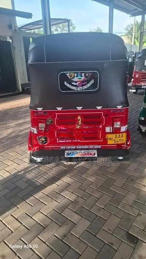 Bajaj RE 4 Stroke 2012
