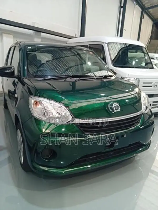 Toyota Passo X 2024