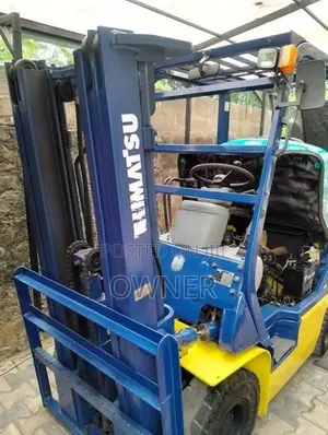 Komatsu 1.5 Ton Petrol Auto Forklift