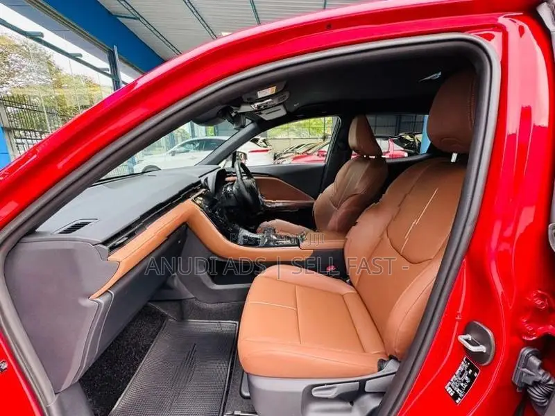 Lexus LBX Safety 4WAY 1ST Owne 2025