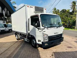 Isuzu 350 2017