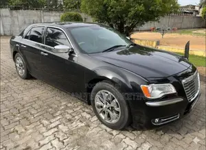 Chrysler 300 2012