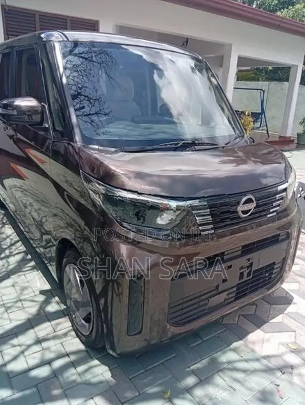 Nissan Roox X 2024