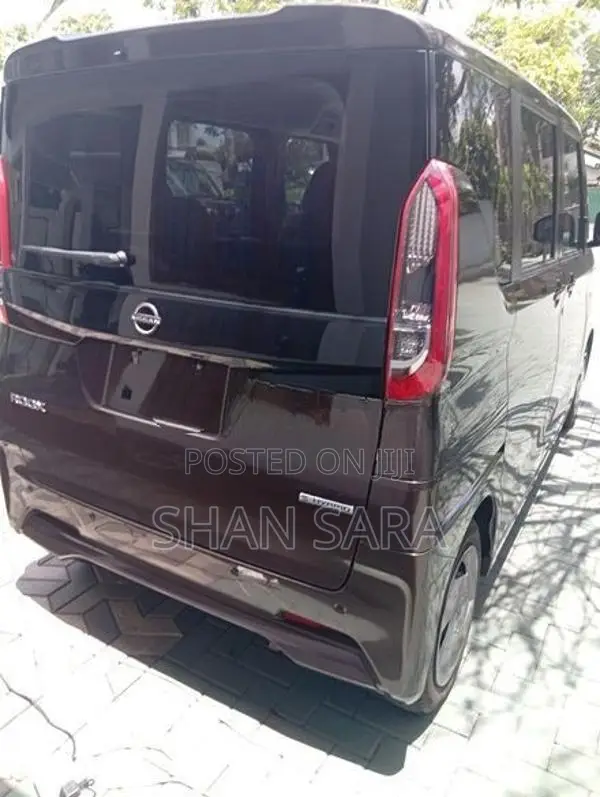 Nissan Roox X 2024