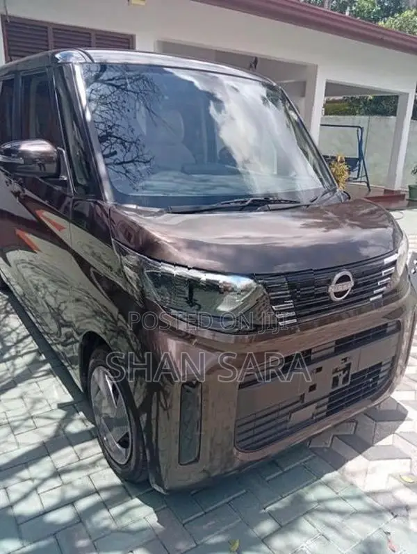 Nissan Roox X 2024