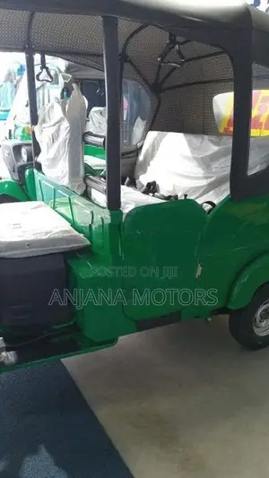 Bajaj RE 2026
