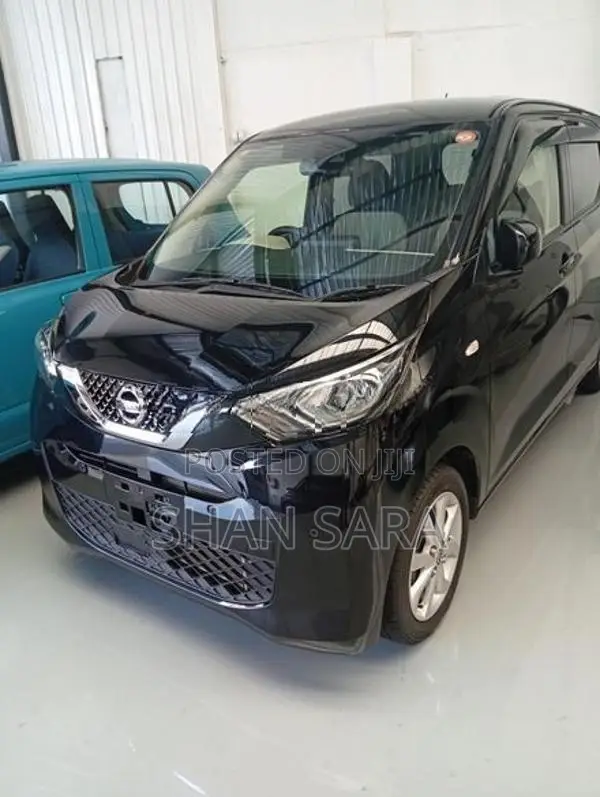 Nissan Dayz x 2023
