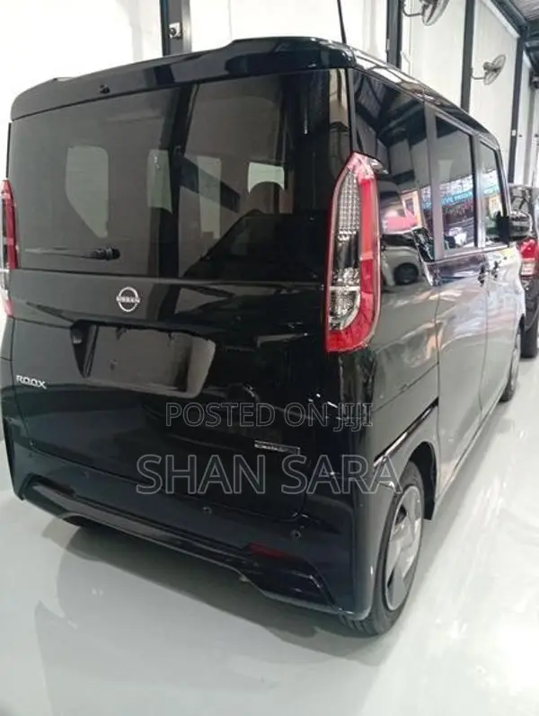 Nissan Roox x 2024