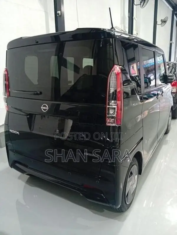 Nissan Roox x 2024