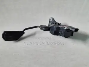 Toyota Aqua NHP10 Accelerator Pedal