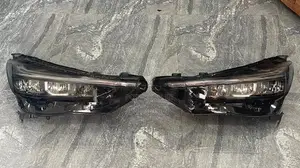 Honda Vezel Head Light J3