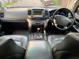 Toyota Land Cruiser Sahara ZX 2010