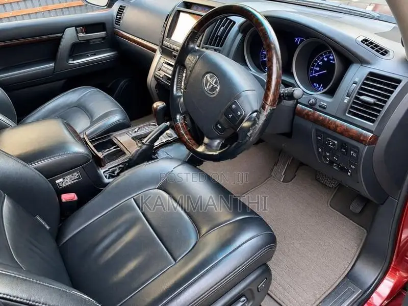 Toyota Land Cruiser Sahara ZX 2010