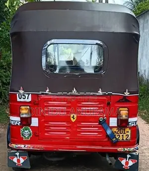 Bajaj RE 1995