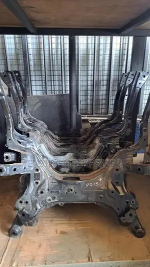 Toyota Yaris Engine Bed.