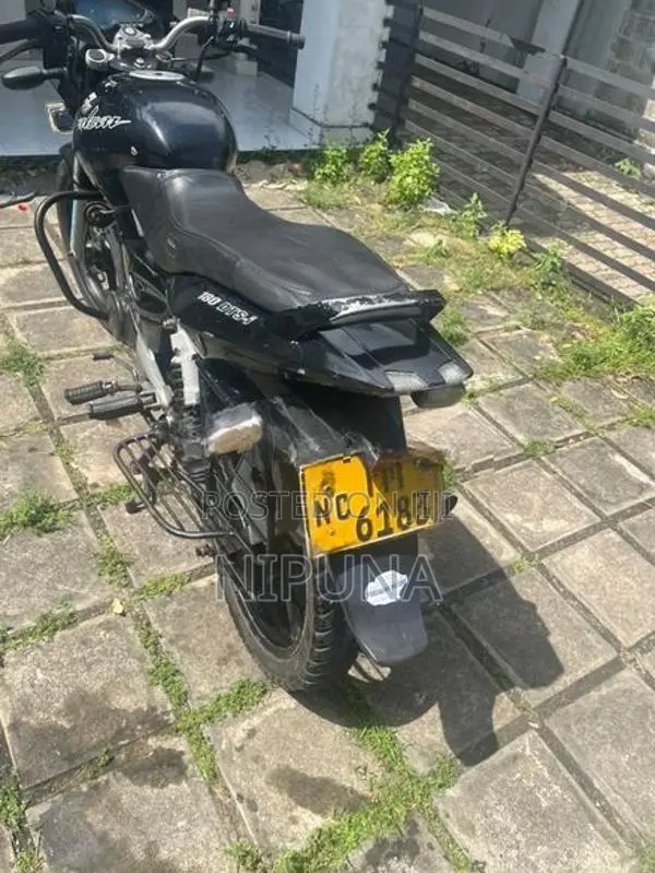 Bajaj Pulsar 180 2007