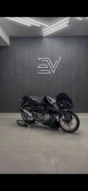 Bajaj Pulsar 150 2015