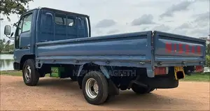 Nissan Atlas 2000