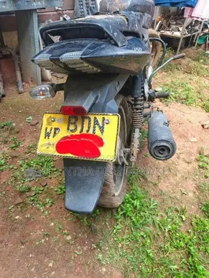 Bajaj Pulsar 150 2016