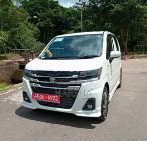 Suzuki Wagon R Custom ZX 2026