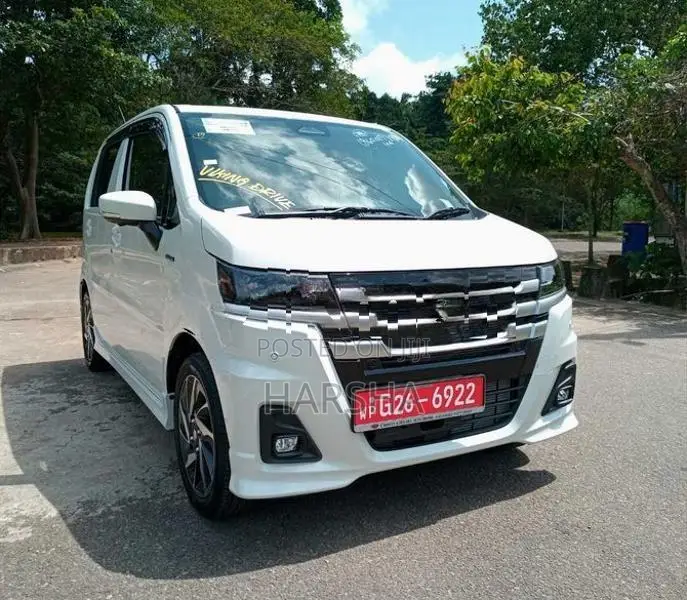 Suzuki Wagon R Custom ZX 2026
