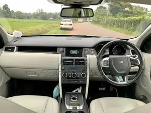 Land Rover Discovery 2015
