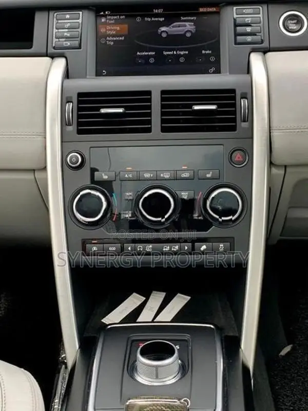 Land Rover Discovery 2015