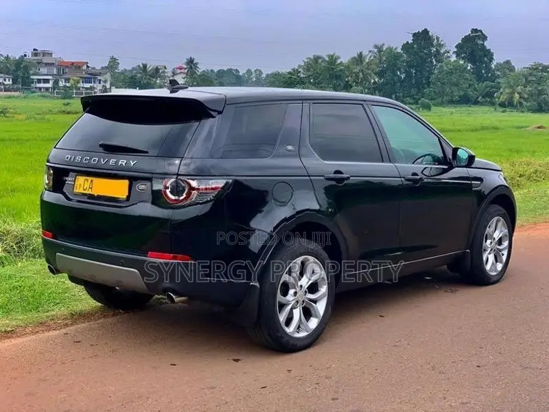 Land Rover Discovery 2015