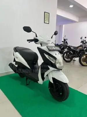 Honda Dio 2011
