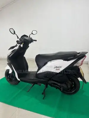 Honda Dio 2011
