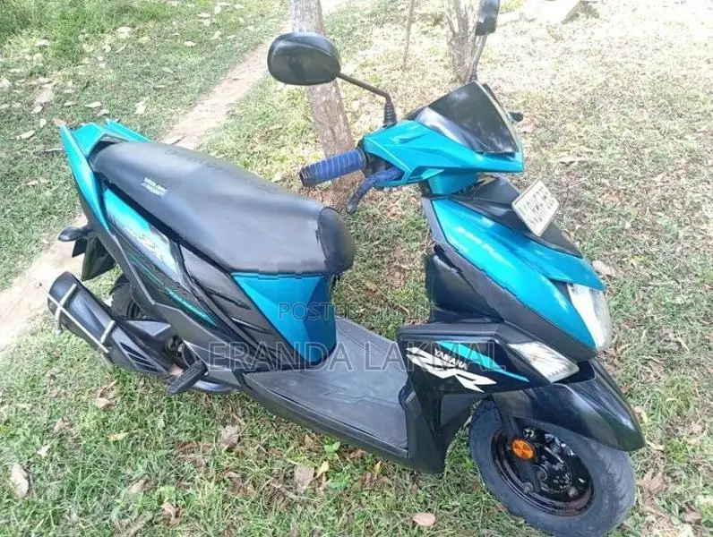 Yamaha RayZR 2018