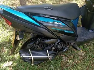 Yamaha RayZR 2018