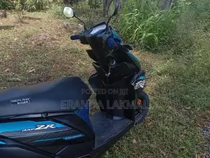 Yamaha RayZR 2018