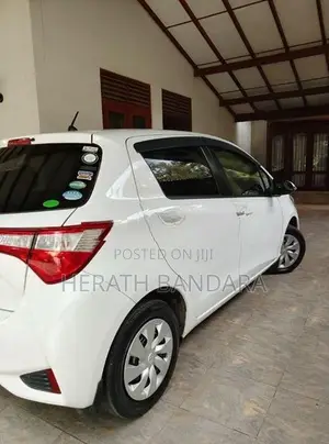Toyota Vitz 2017