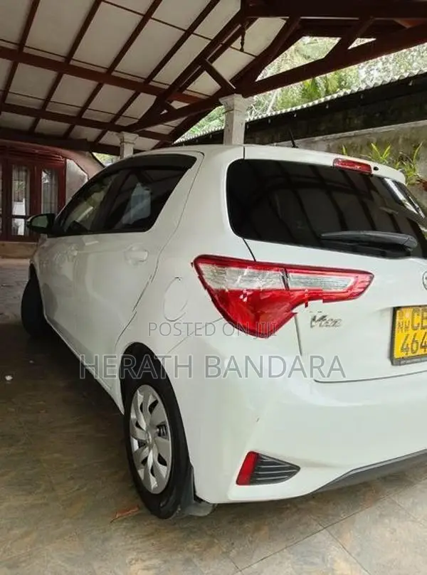 Toyota Vitz 2017