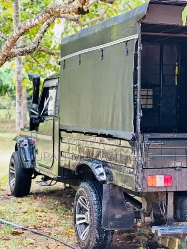 Mahindra Bolero Maxi Truck Pickup 2014