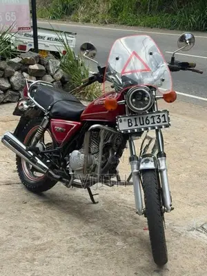 Suzuki GN 125 2020