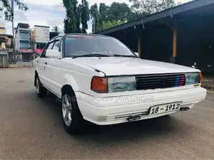 Nissan Sunny 1989