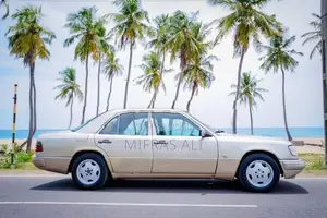 Mercedes Benz E200 1986
