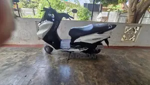 Suzuki Burgman 125 2020