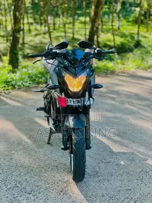 Bajaj Pulsar NS200 2017