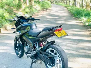 Bajaj Pulsar NS200 2017
