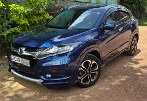 Honda Vezel Z Ivory 2016