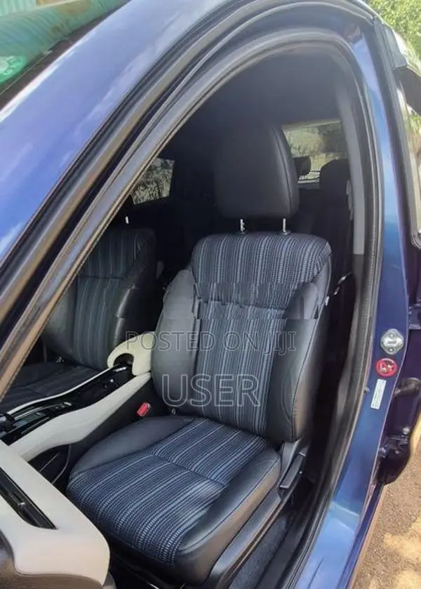 Honda Vezel Z Ivory 2016