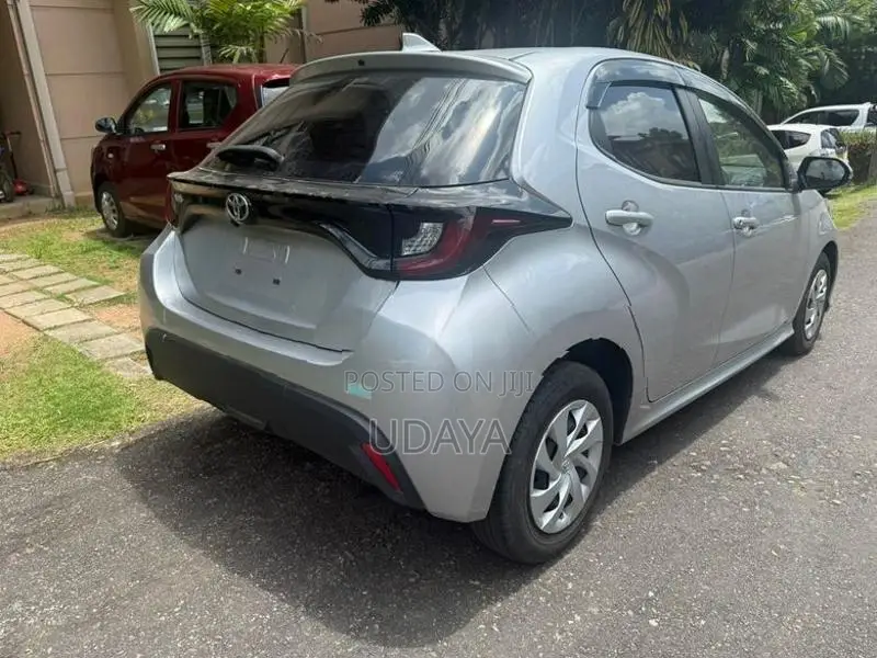 Toyota Yaris X Grade 2024
