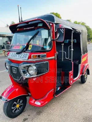 Bajaj RE 2014