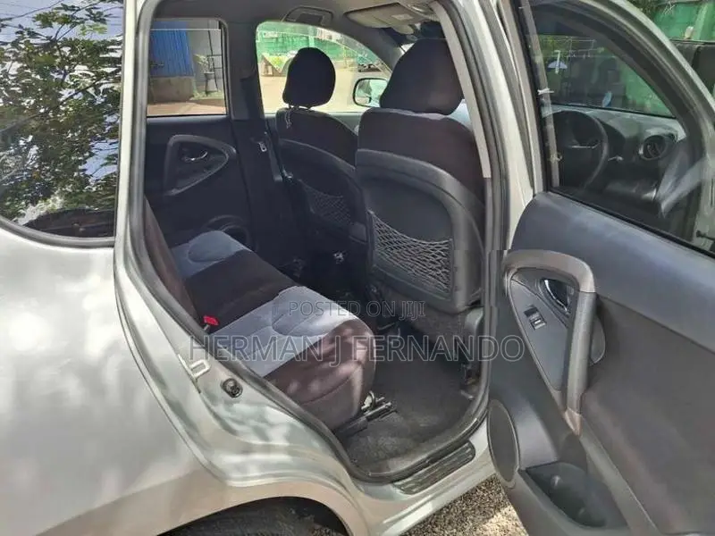 Toyota RAV4 2007