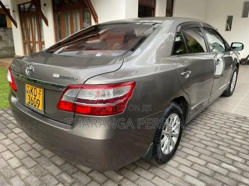 Toyota Premio 260 2010